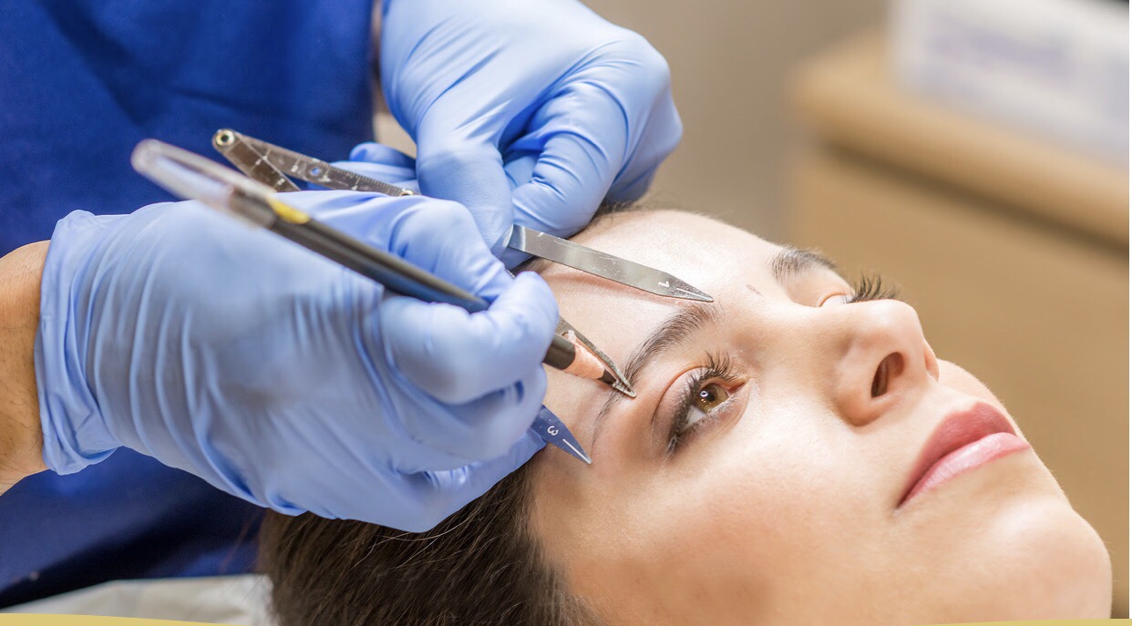 Golden-ratio brow mapping with caliper