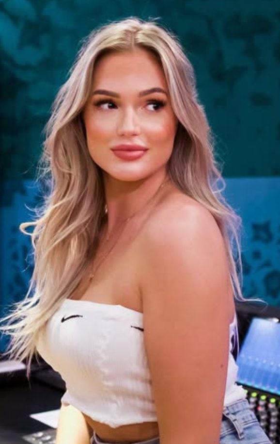 Influencer client of Eyebrow Lab Amsterdam